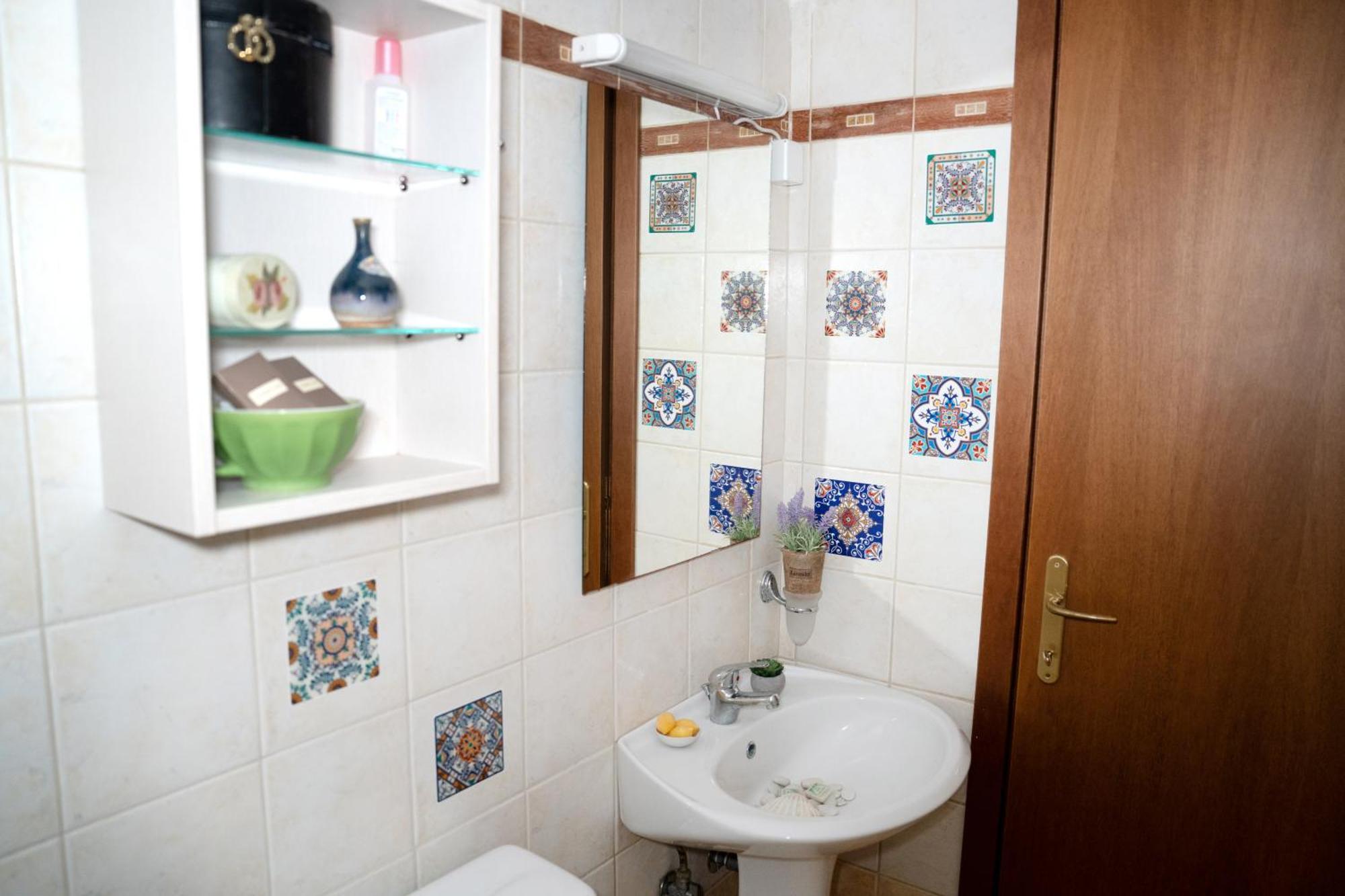 Artistic 1 Apartment Áfitosz Kültér fotó